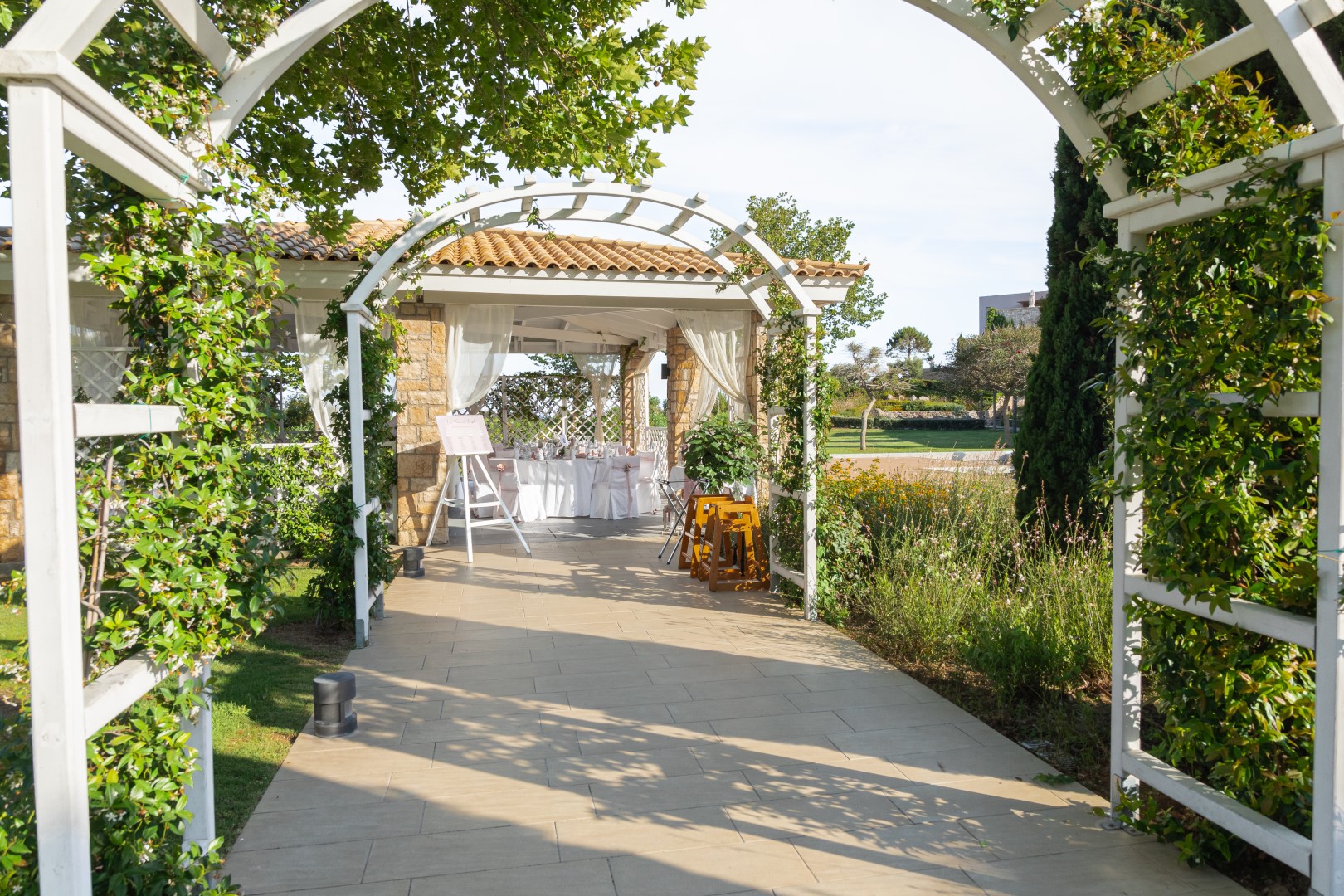 Book your wedding day in Blue Lagoon Village Kos